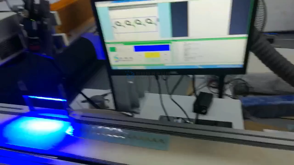 视觉定位打标系统的工作原理（全自动化打标）